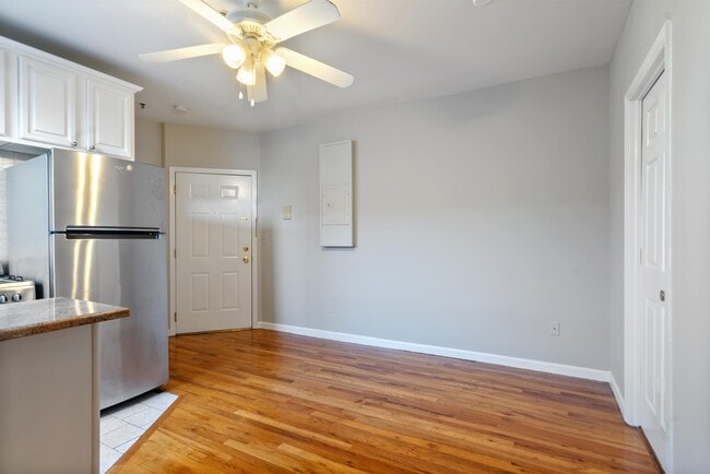 734 Adams St in Hoboken, NJ - Building Photo - Building Photo