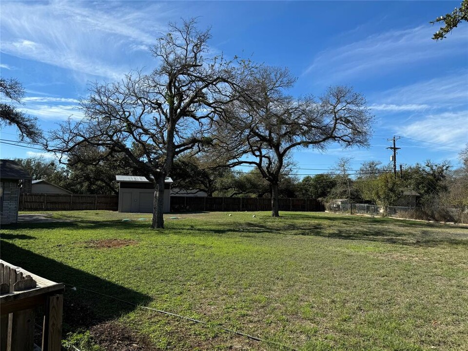 307 Serenada Dr in Georgetown, TX - Building Photo