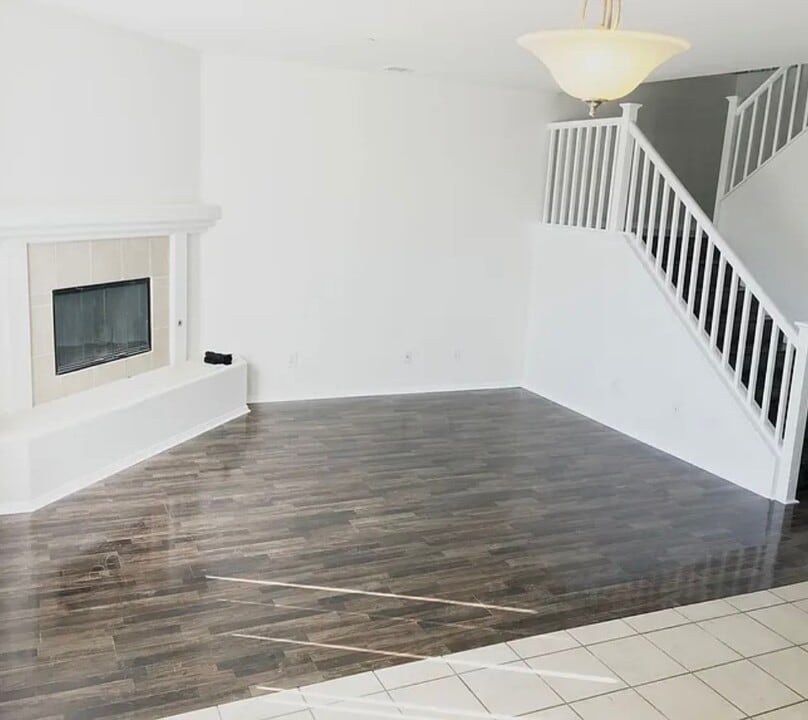 4960 Tyler St in Riverside, CA - Building Photo