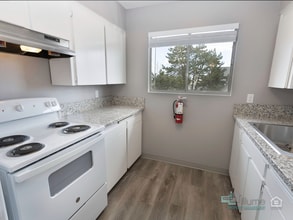 755 NW 23rd St in Corvallis, OR - Building Photo - Building Photo