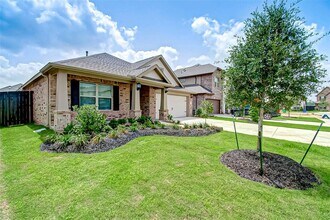 2218 Pumpkin Patch Ln in Richmond, TX - Building Photo - Building Photo