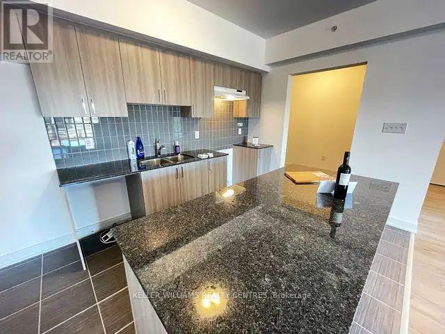 property at 6 Spice Wy