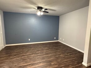 2215 N 23rd St in McAllen, TX - Building Photo - Building Photo