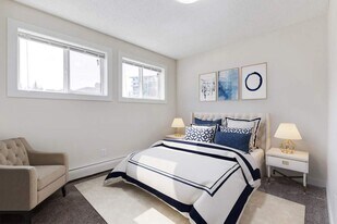 Alan's Place in Saskatoon, SK - Building Photo