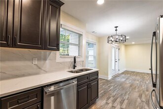 42 Arnold Rd in Cartersville, GA - Building Photo - Building Photo