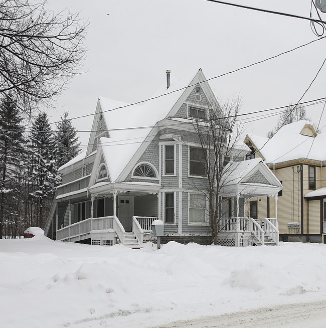 3 Grand St in Oneonta, NY - Building Photo - Building Photo