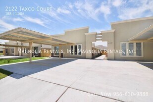 2122 Taxco Ct, Unit 4 in Edinburg, TX - Building Photo