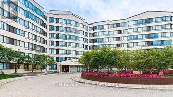 1001 Cedarglen Gate in Mississauga, ON - Building Photo