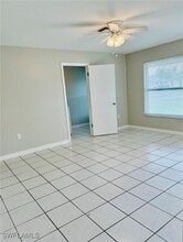 848 96th Ave N in Naples, FL - Building Photo - Building Photo