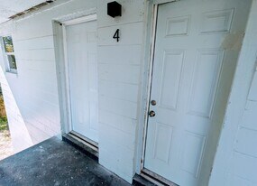 1352 W 30th St in Jacksonville, FL - Building Photo