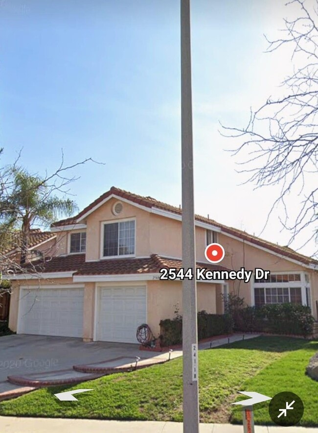 2544 Kennedy Dr