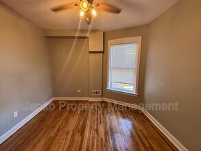 4640 S St Lawrence Ave in Chicago, IL - Building Photo - Building Photo