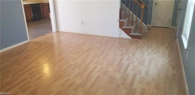 415 Bryan Ct in Newport News, VA - Building Photo - Building Photo