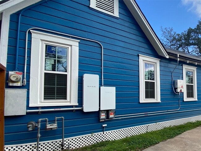 property at 628 King St
