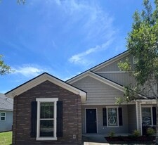 4100 Mulligan Manor Ln in Valdosta, GA - Building Photo