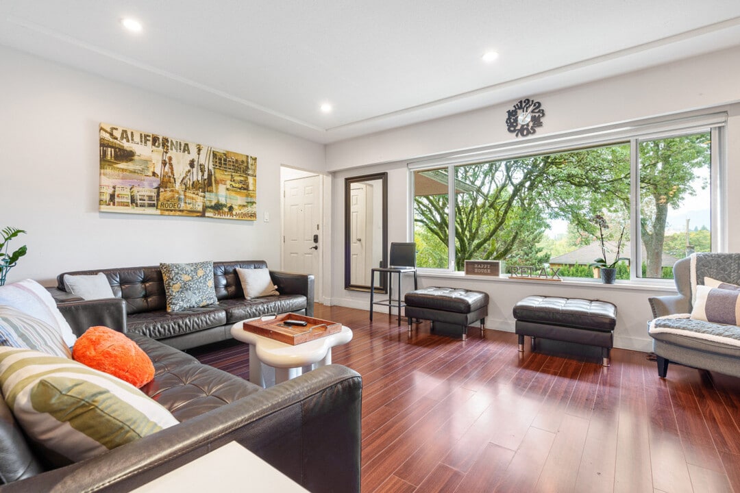 2606 E 18th Ave in Vancouver, BC - Building Photo