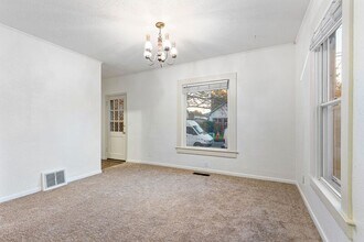 6701 N Amherst St in Portland, OR - Foto de edificio - Building Photo