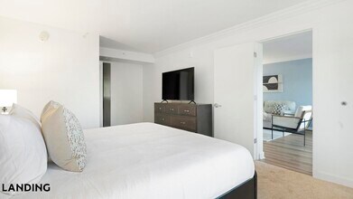 2851 Maingate Village Cir, Unit 6-100 in Kissimmee, FL - Building Photo - Building Photo