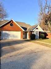 18714 Haughland Dr in Cypress, TX - Building Photo - Building Photo