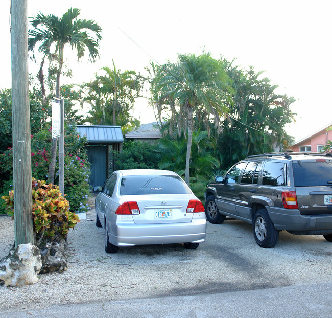 The Oasis at Victoria Park in Fort Lauderdale, FL - Foto de edificio - Building Photo