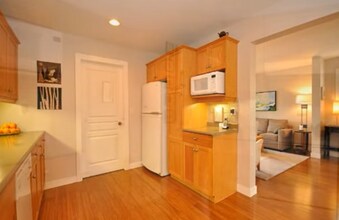 508 John Forsyth Rd in Winnipeg, MB - Building Photo - Building Photo