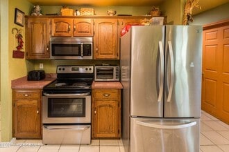 1809 Devonshire Cir in Holts Summit, MO - Building Photo - Building Photo