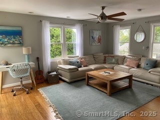 44 Warren St in Milford, CT - Building Photo - Building Photo