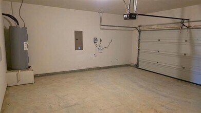 1128 Samantha Dr in Dallas, TX - Building Photo - Building Photo