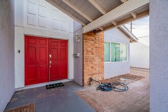 2534 N 87th Way in Scottsdale, AZ - Building Photo - Building Photo