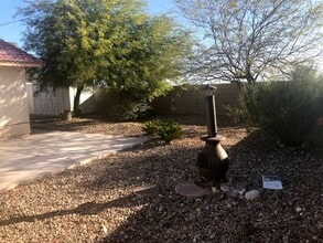 4920 Nestled Grove Dr in North Las Vegas, NV - Building Photo - Building Photo