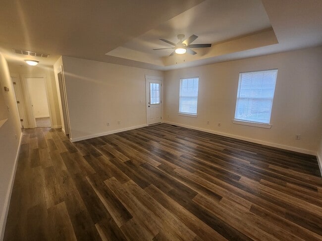 1006 N 24th St, Unit 1006 in Ozark, MO - Foto de edificio - Building Photo