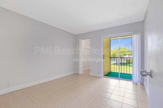 property at 112 Meadows Cir