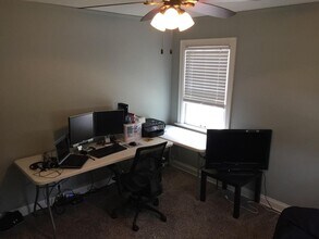 6004 W Wells St in Wauwatosa, WI - Building Photo - Building Photo