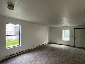 1873 S Arlington St in Akron, OH - Building Photo - Building Photo