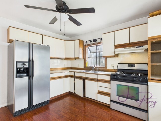 314 W Main St in Everson, WA - Building Photo - Building Photo