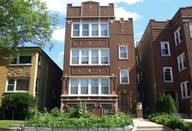 2744 W Winnemac Ave in Chicago, IL - Building Photo