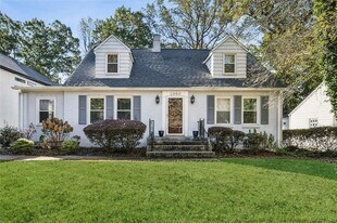 2050 Mercer Ave in College Park, GA - Building Photo