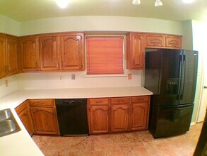 1412 Woodcreek Dr in Richardson, TX - Building Photo - Building Photo