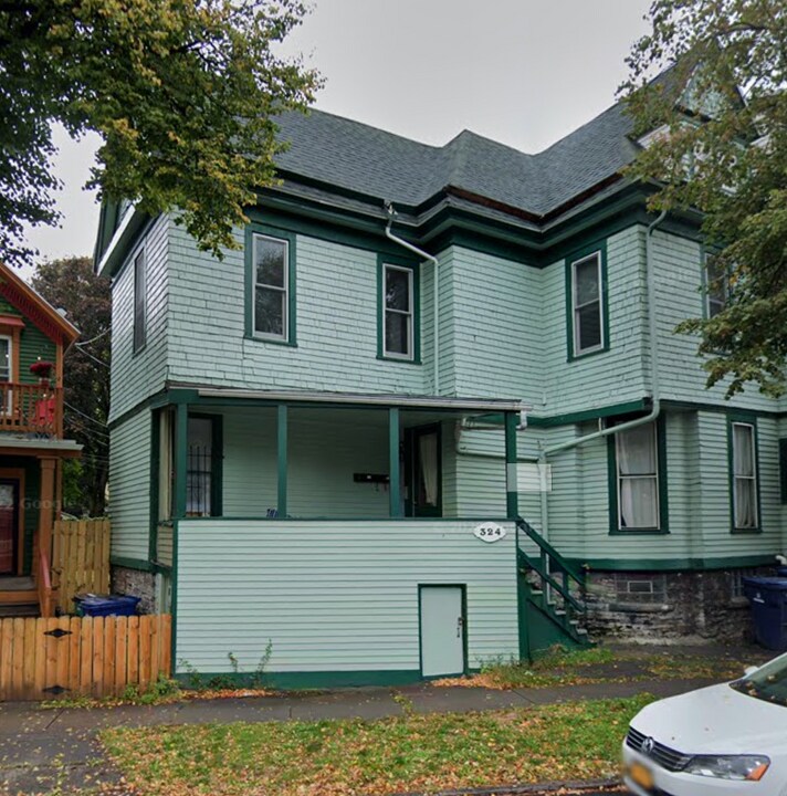 324 Maryland St in Buffalo, NY - Foto de edificio