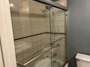 5500 Hillcrest Ln, Unit 1291L in Lisle, IL - Building Photo - Building Photo