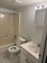 Ventura Apartments in Chester, PA - Building Photo - Interior Photo