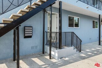 5459 Carlin St-Unit -1 in Los Angeles, CA - Building Photo - Building Photo