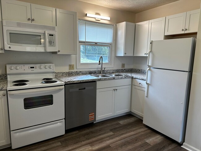 1493 Sandy Cir in Blacksburg, VA - Building Photo - Building Photo