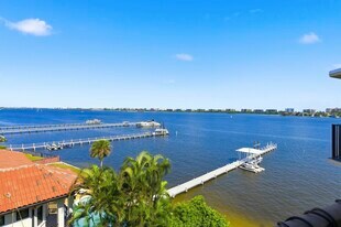 896 N Federal Hwy in Lantana, FL - Building Photo