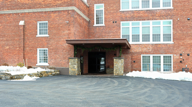 20 School St in Whitehall, NY - Building Photo - Building Photo