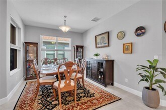 4786 Avila Lakes Dr in Wimauma, FL - Building Photo - Building Photo