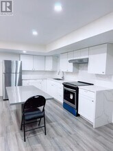 118 Blackwell Cres in Bradford West Gwillimbury, ON - Building Photo - Building Photo