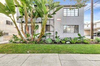 419 Rexford Dr. in Beverly Hills, CA - Building Photo - Building Photo