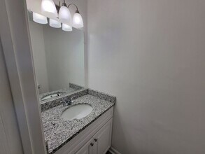 1550 Fairfax Dr in Virginia Beach, VA - Building Photo - Building Photo