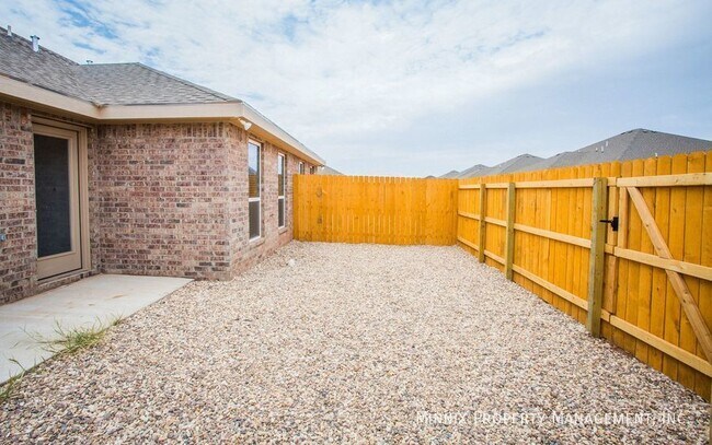 5605 Kemper St in Lubbock, TX - Building Photo - Building Photo